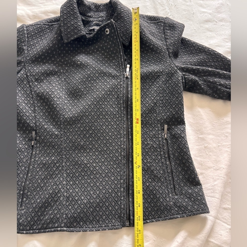 RW&CO. Black Blazer with Textured Pattern - Picture 9 of 12